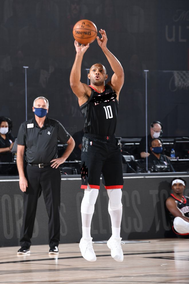 灰熊鏖战希腊男篮，加里纳利完成帽子戏法