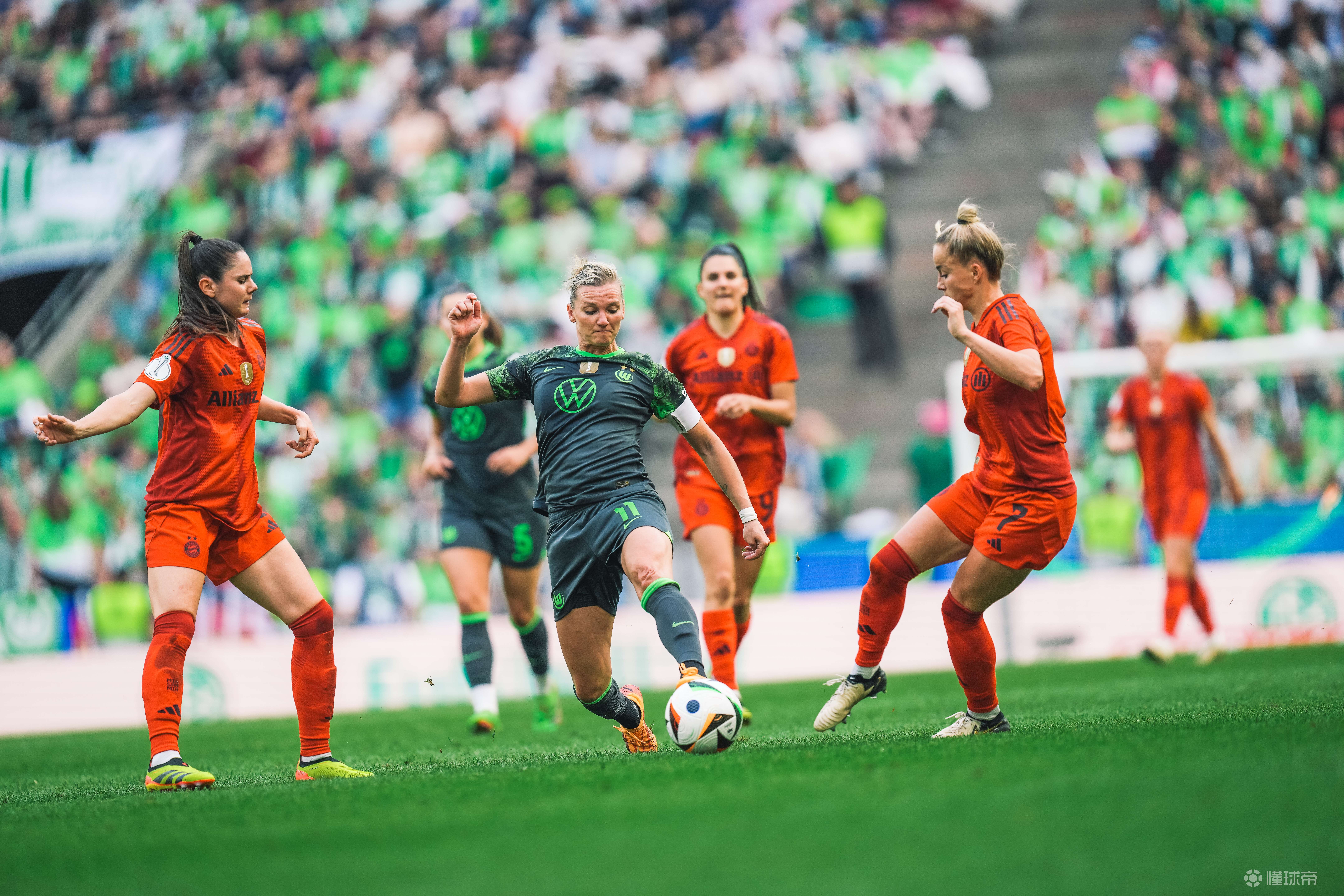 关于德国杯赛举行，劲旅战斗力竞秀风采的信息