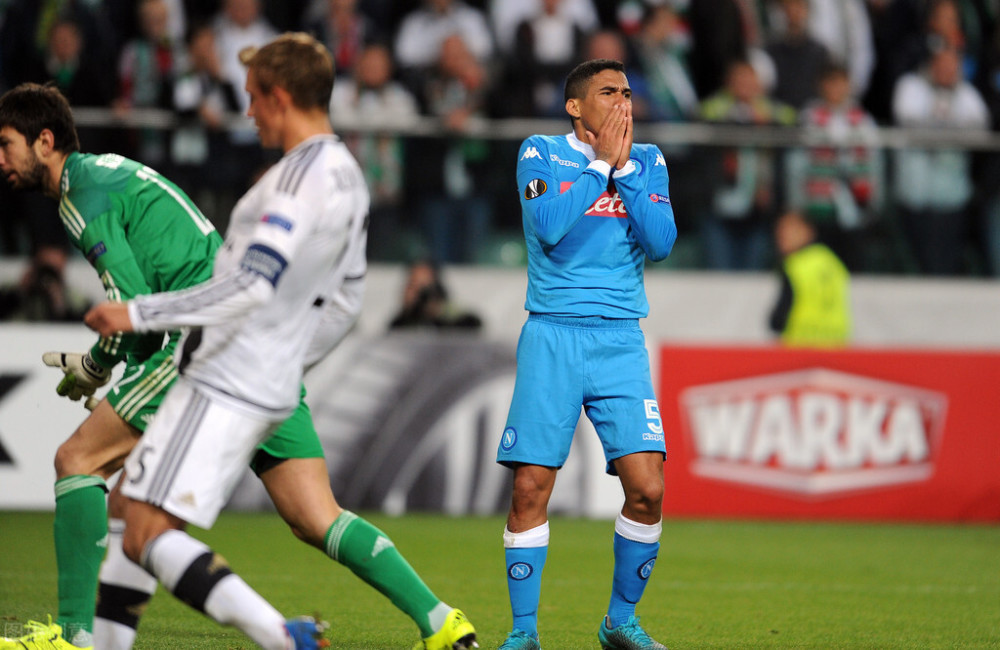 包含那不勒斯防线示弱,遭遇连败的词条 包含那不勒斯防线示弱,遭遇连败的词条