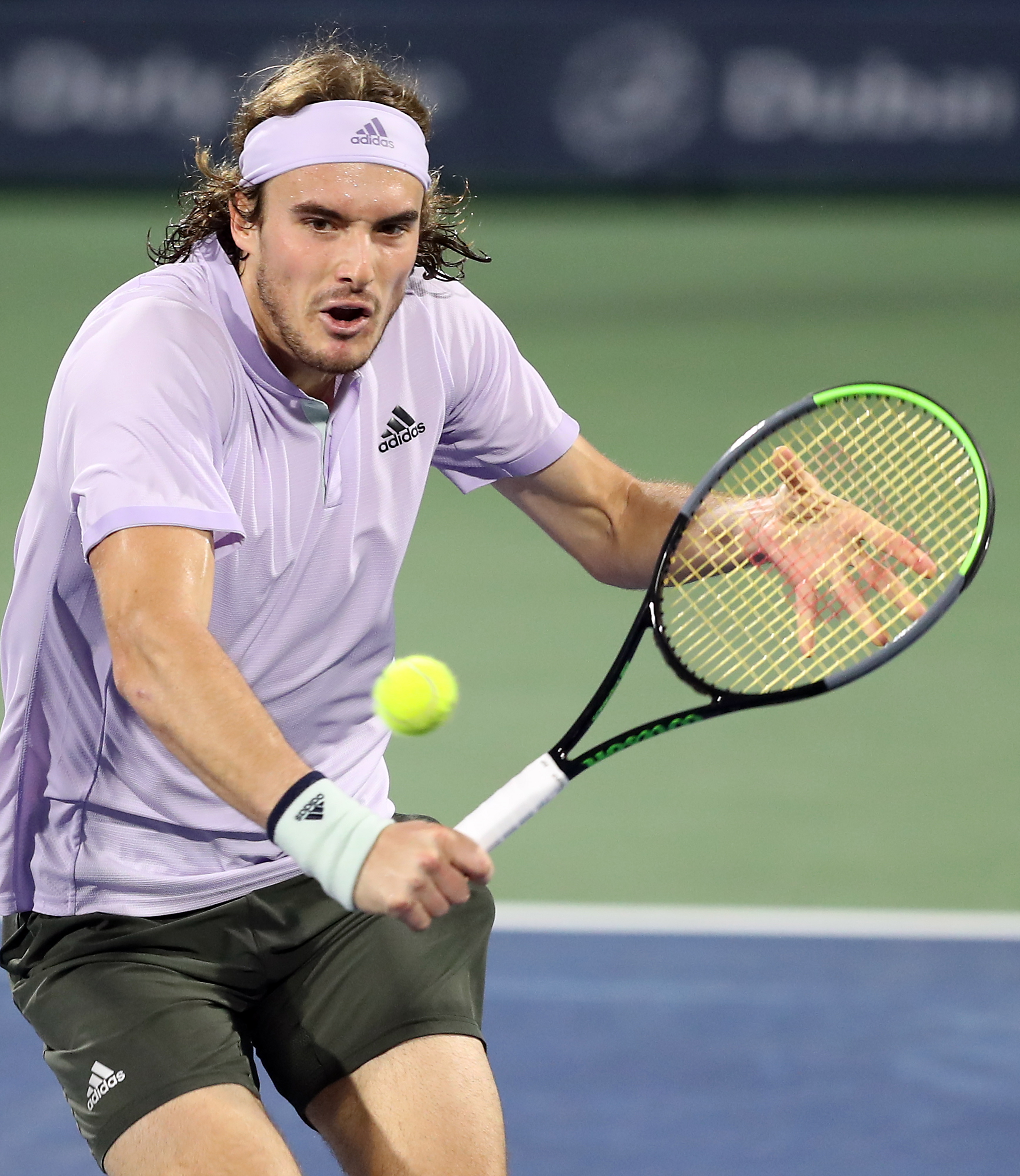 戴维斯杯轻取美网，西西帕斯关键制胜的简单介绍