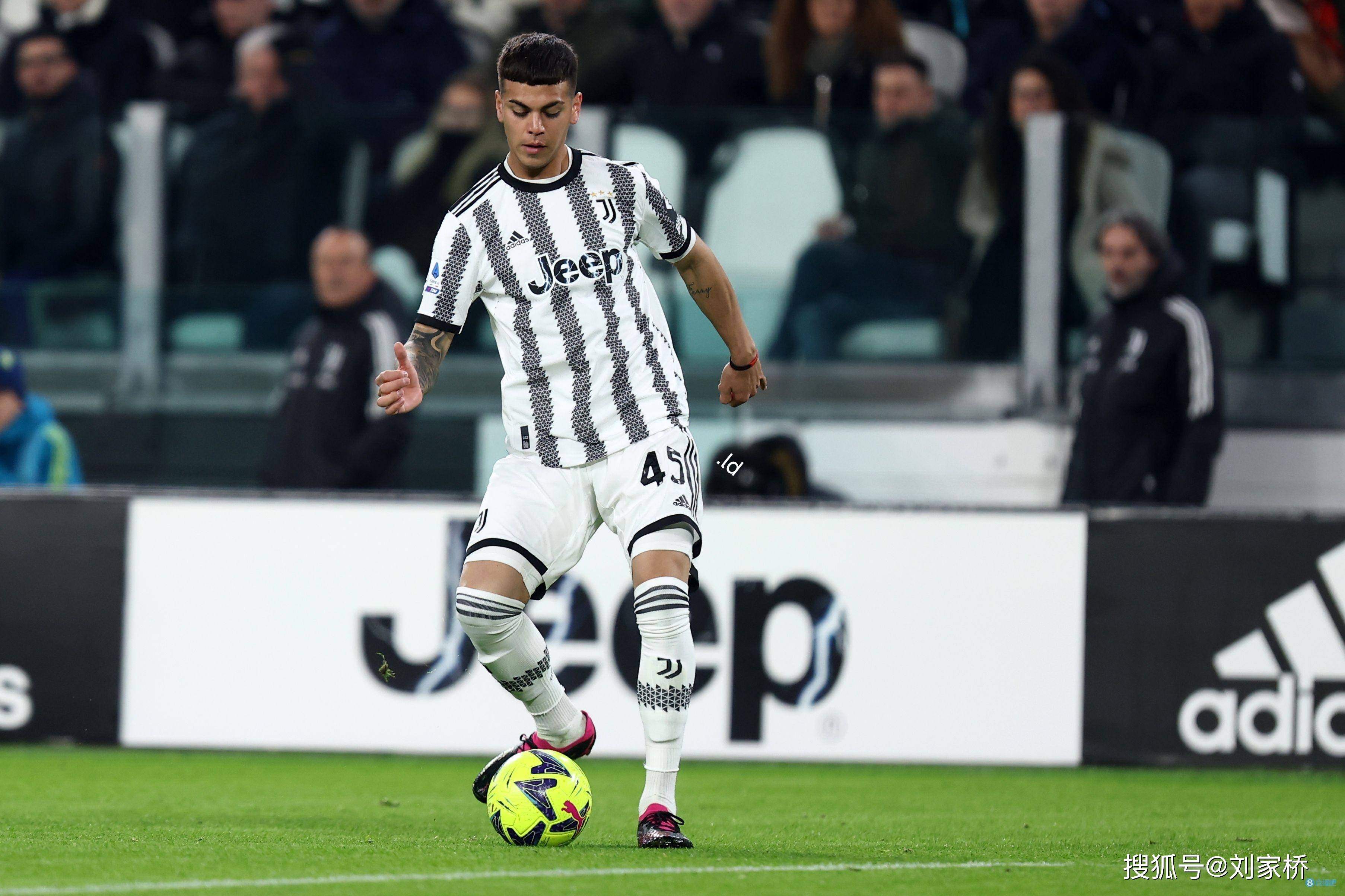 开云体育直播-博洛尼亚官方宣布签约巴西中场大将的简单介绍